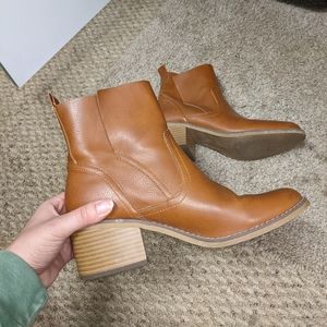 Soft leather camel ankle heel boots